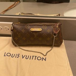 Authentic Louis Vuitton Eva pochette monogram
